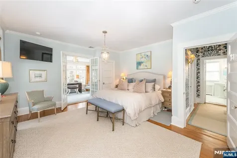 120 W Ridgewood Avenue Ridgewood NJ 07450