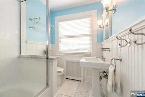 120 W Ridgewood Avenue Ridgewood NJ 07450