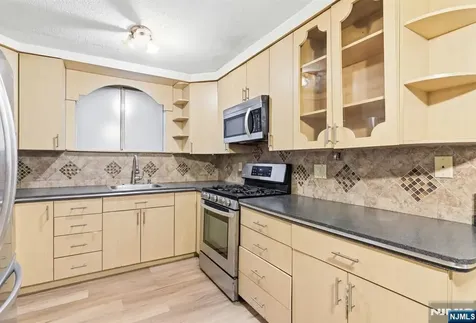 61 Union Avenue Belleville NJ 07109