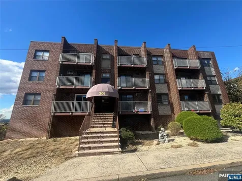 201 12th Street Palisades Park NJ 07650