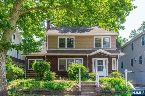 208 Saint Nicholas Avenue Englewood NJ 07631
