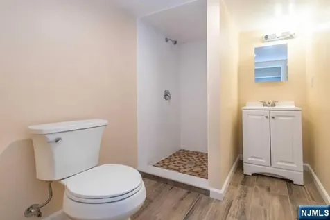 208 Saint Nicholas Avenue Englewood NJ 07631