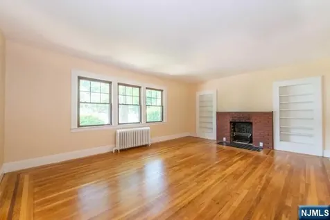 208 Saint Nicholas Avenue Englewood NJ 07631