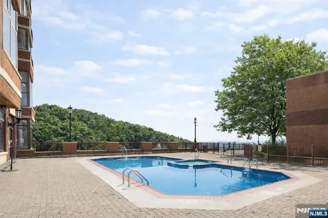 100 Old Palisade Road Fort Lee NJ 07024