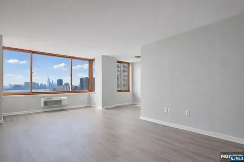 100 Old Palisade Road Fort Lee NJ 07024