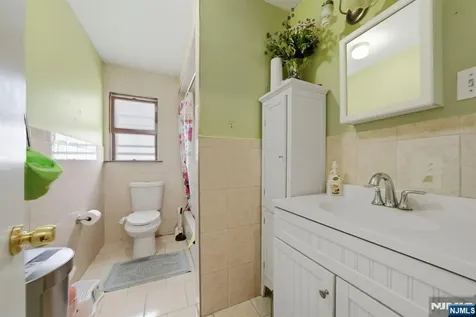 122 Cedar Street Garfield NJ 07026
