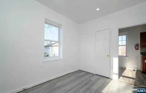 49 River Street Lodi NJ 07644