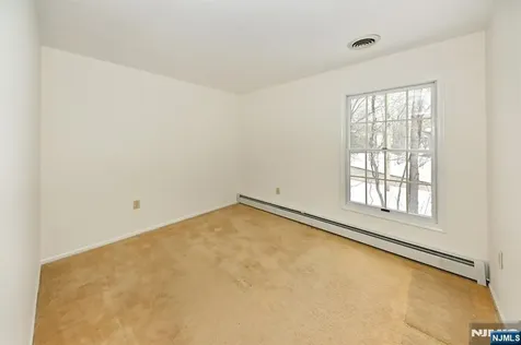 468 Old Tappan Road Old Tappan NJ 07675