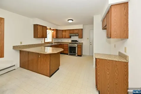 468 Old Tappan Road Old Tappan NJ 07675
