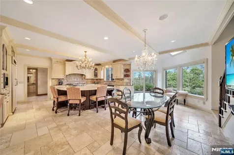 837 Apple Ridge Road Franklin Lakes NJ 07417