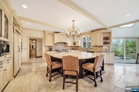 837 Apple Ridge Road Franklin Lakes NJ 07417