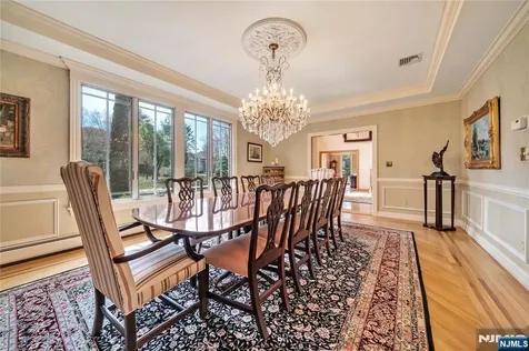 837 Apple Ridge Road Franklin Lakes NJ 07417
