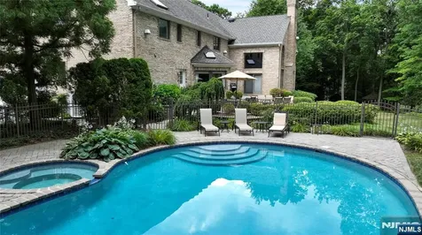 837 Apple Ridge Road Franklin Lakes NJ 07417