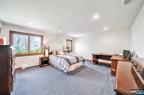 837 Apple Ridge Road Franklin Lakes NJ 07417
