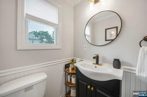 128 Rollinson Street West Orange NJ 07052