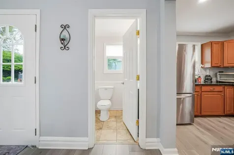 128 Rollinson Street West Orange NJ 07052