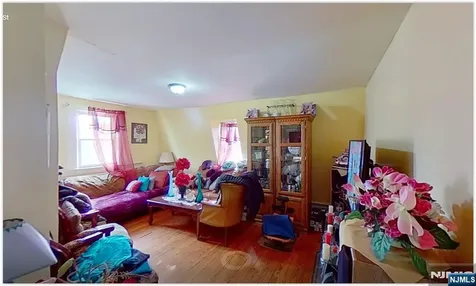 157 14th Street East Orange NJ 07017