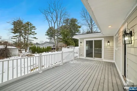 6 Colony North Caldwell NJ 07006
