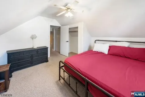 26 Edward Court Clifton NJ 07011