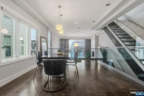 760 Undercliff Edgewater NJ 07020