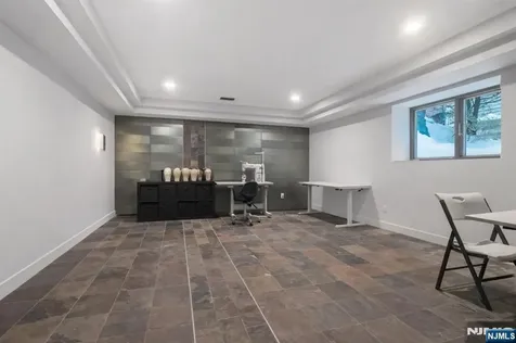 760 Undercliff Edgewater NJ 07020