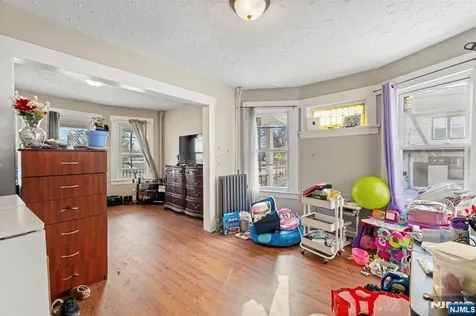 221 Westfield Avenue Roselle Park NJ 07204
