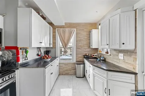 221 Westfield Avenue Roselle Park NJ 07204