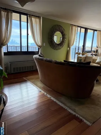 300 Winston Drive Cliffside Park NJ 07010