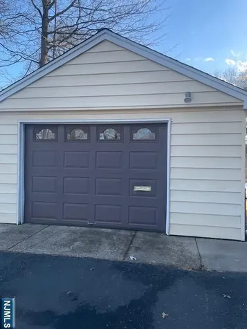 82 Azalea Street Paramus NJ 07652