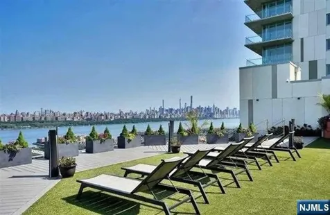 320 Adolphus Avenue Cliffside Park NJ 07010