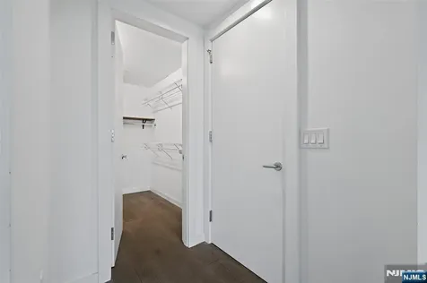 320 Adolphus Avenue Cliffside Park NJ 07010