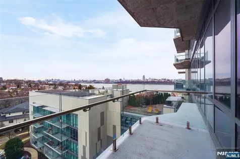320 Adolphus Avenue Cliffside Park NJ 07010