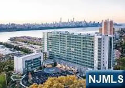 320 Adolphus Avenue Cliffside Park NJ 07010