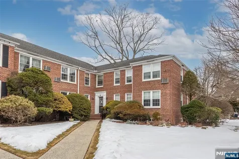 101 Gates Avenue Montclair NJ 07042
