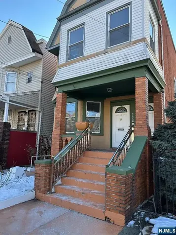 333 Danforth Avenue Jersey City NJ 07305