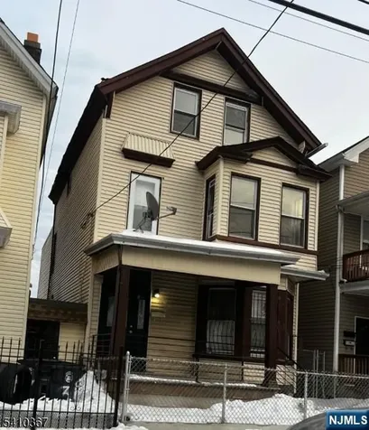 345 Summer Avenue Newark NJ 07104