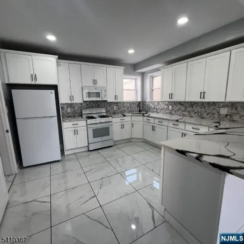 345 Summer Avenue Newark NJ 07104