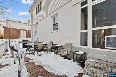 951 Darien Terrace Teaneck NJ 07666