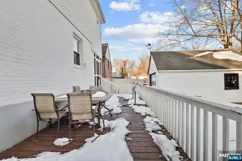 951 Darien Terrace Teaneck NJ 07666