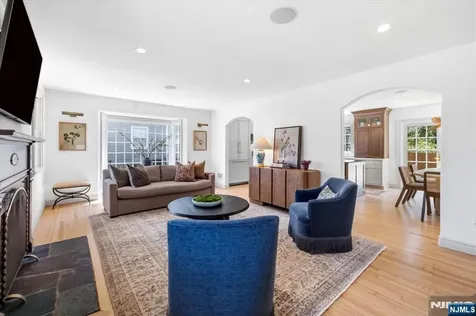388 Beveridge Road Ridgewood NJ 07450