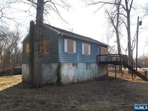 31 Brookside Wayne NJ 07470