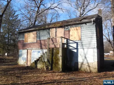 31 Brookside Wayne NJ 07470