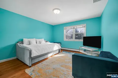 72 Stony Brook Road Montville Township NJ 07045