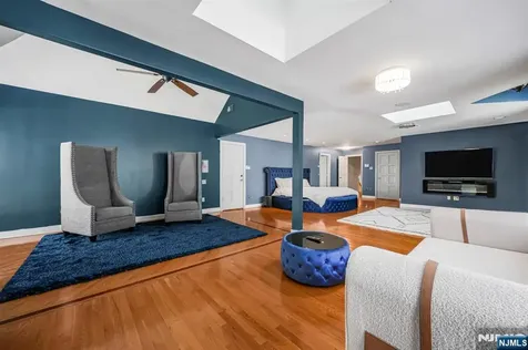72 Stony Brook Road Montville Township NJ 07045