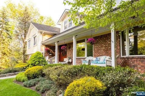 72 Stony Brook Road Montville Township NJ 07045