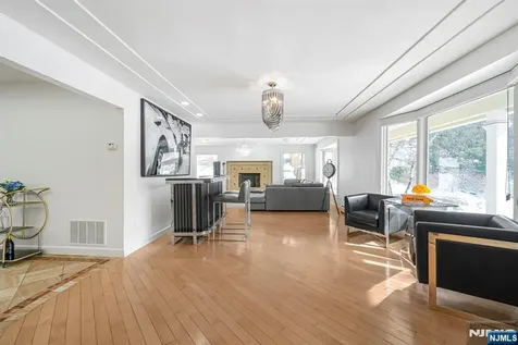 72 Stony Brook Road Montville Township NJ 07045
