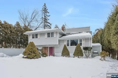 52 Deer Trail Road Hillsdale NJ 07642