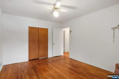 52 Deer Trail Road Hillsdale NJ 07642