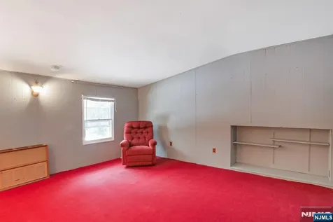 52 Deer Trail Road Hillsdale NJ 07642