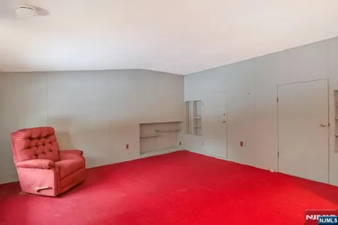 52 Deer Trail Road Hillsdale NJ 07642
